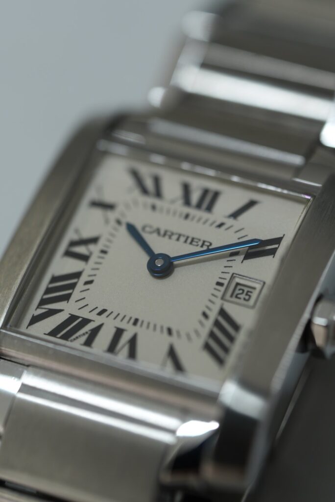 カルティエ　タンクフランセーズ　時計修理　外装研磨