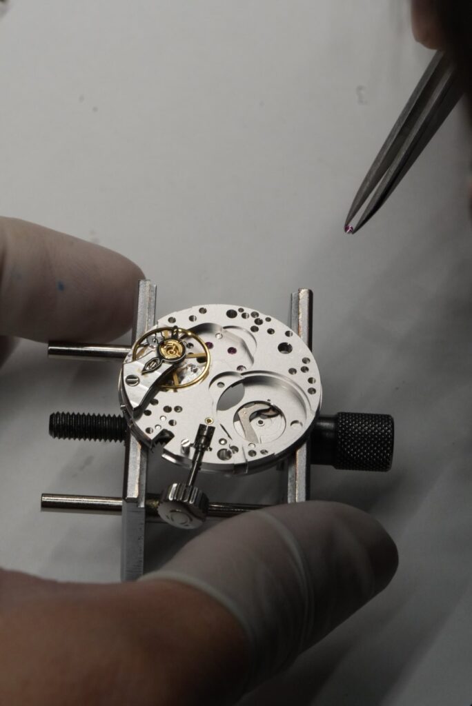 オメガ　スピードマスター　プロフェッショナル　オーバーホール