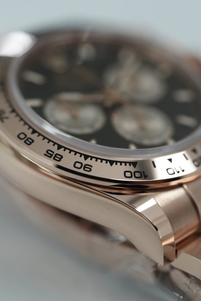 ロレックス　デイトナ　外装研磨