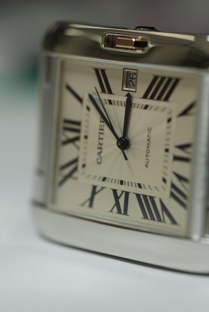 カルティエ　タンクアングレーズ　オーバーホール