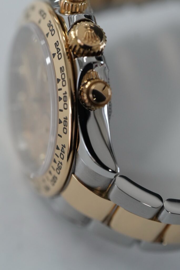 ロレックス　デイトナ　研磨後ケース側面