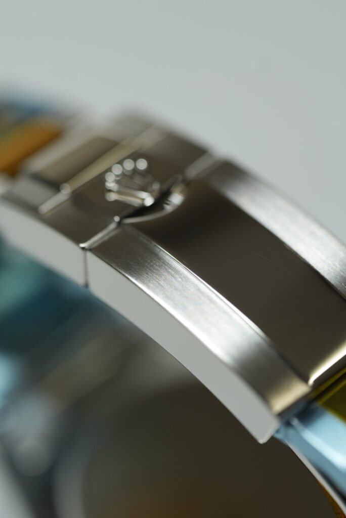 ロレックス　デイトナ　ポリッシング後のバックル