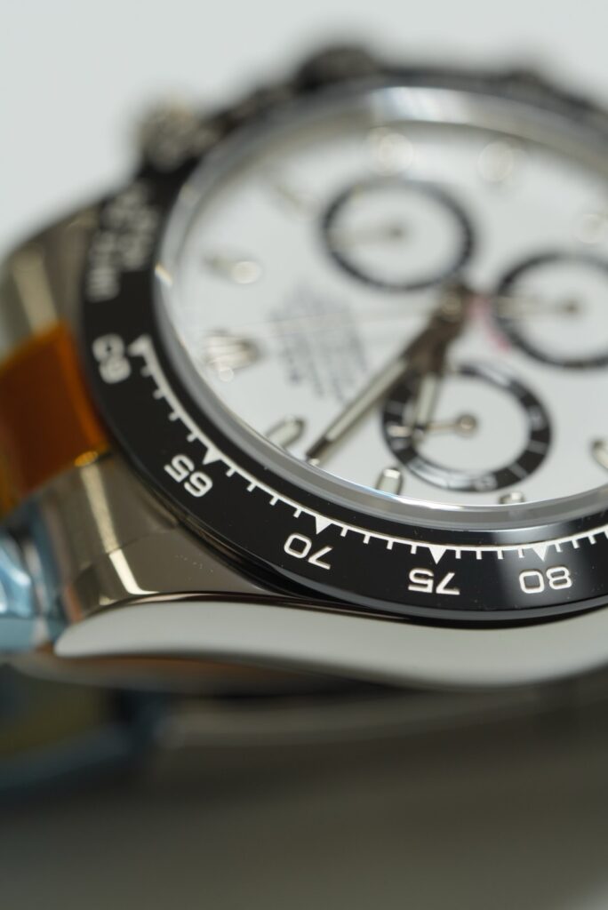 ロレックス　デイトナ　ポリッシング後のケース上面