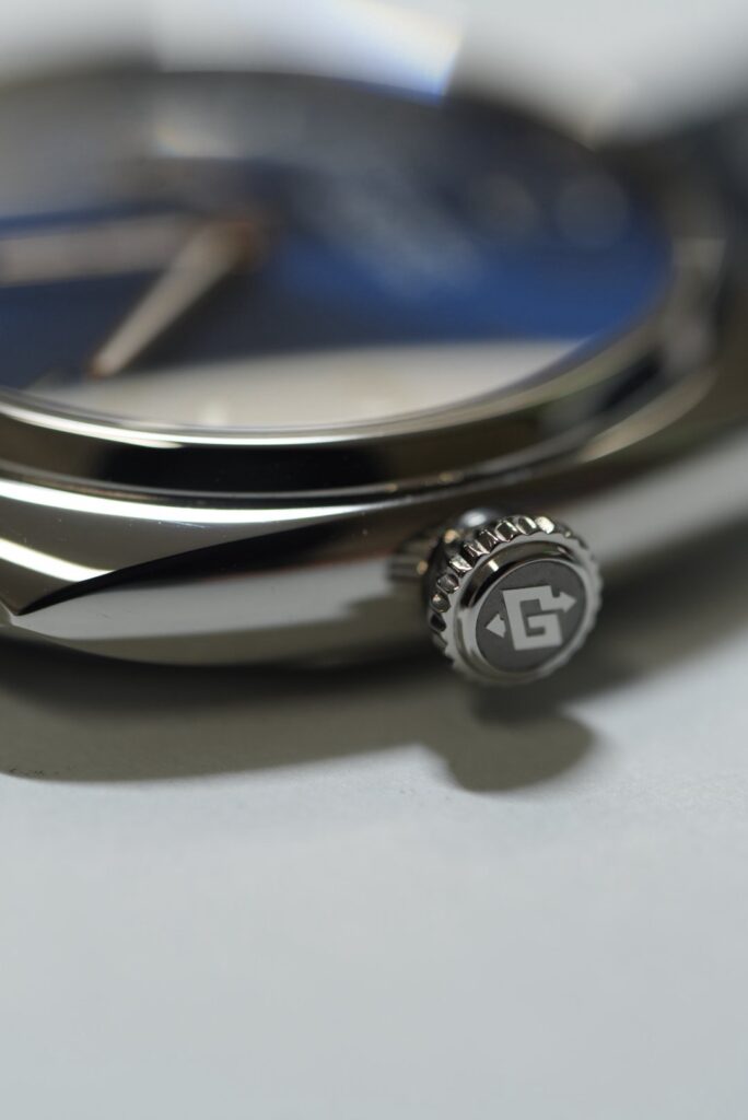 パネライ　ルミノール　自社ムーブメント