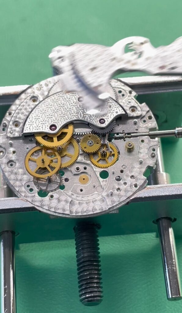 カルティエ　パシャ　パワーリザーブ不具合